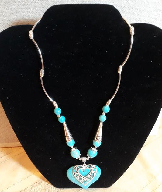 Turquois & Antique Silver "Heart" Necklace