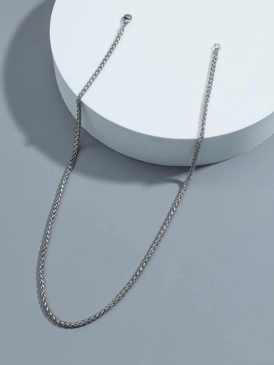 Silver Plated Designer Chain Necklace.