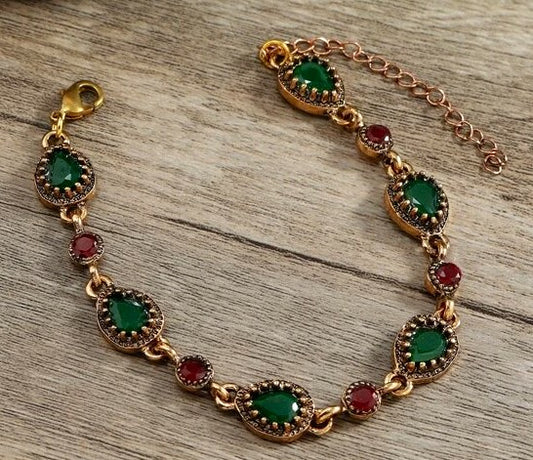 Antique Silver & Emerald Water Drop Gemstone Bracelet